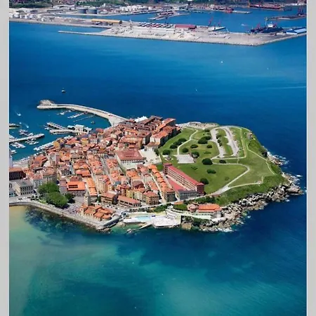 Lejlighed Apartamento En Cimadevilla, Puerto Deportivo De Gijón