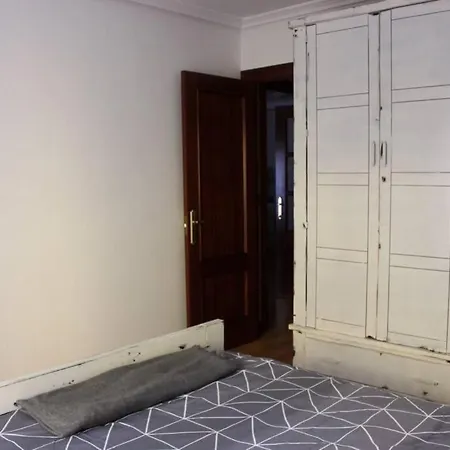 Apartamento En Cimadevilla, Puerto Deportivo De